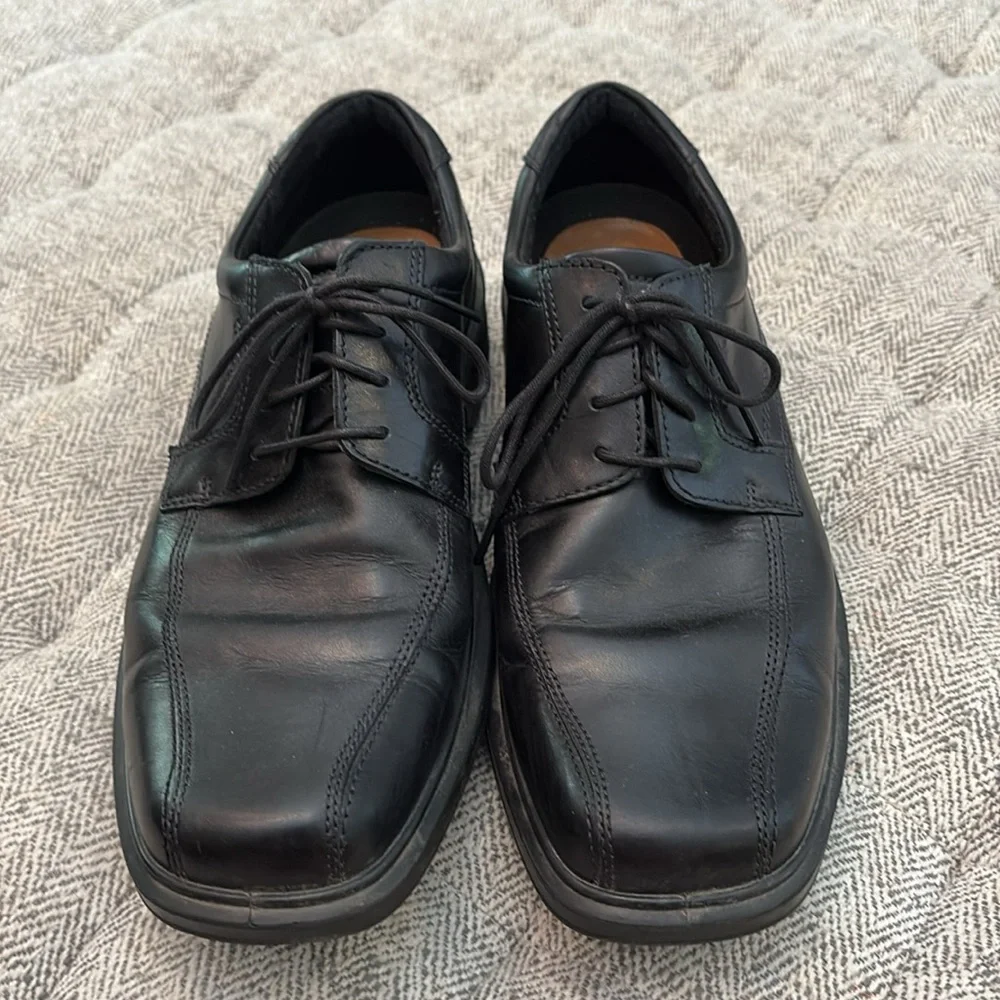 Ecco leather dress shoes size 11